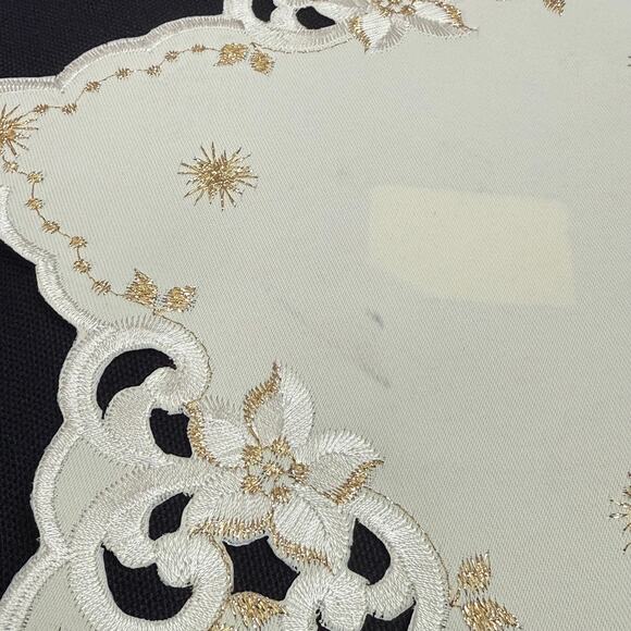 Set 3 German Embroidered Christmas Doilies Star Shaped Gold Thread 9” Table Mats - Picture 3 of 6